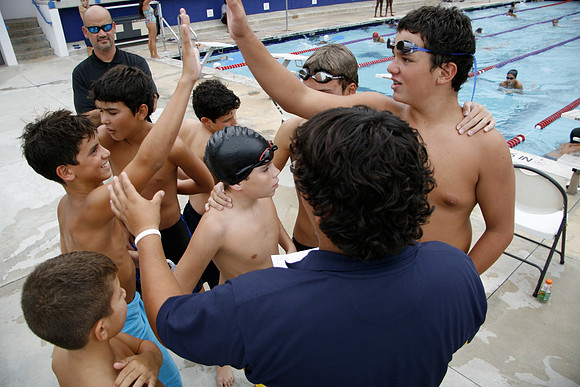 Belen Jesuit Junior High 2008 Swimming