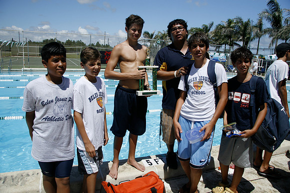 Belen Jesuit Junior High 2008 Swimming